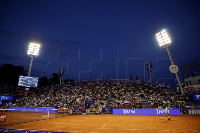 Finalni dvoboj na ATP turniru tenisača u Umagu Lajović - Balazs