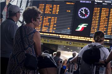 ITALY TRANSPORT FIRE TRAIN DELAYS