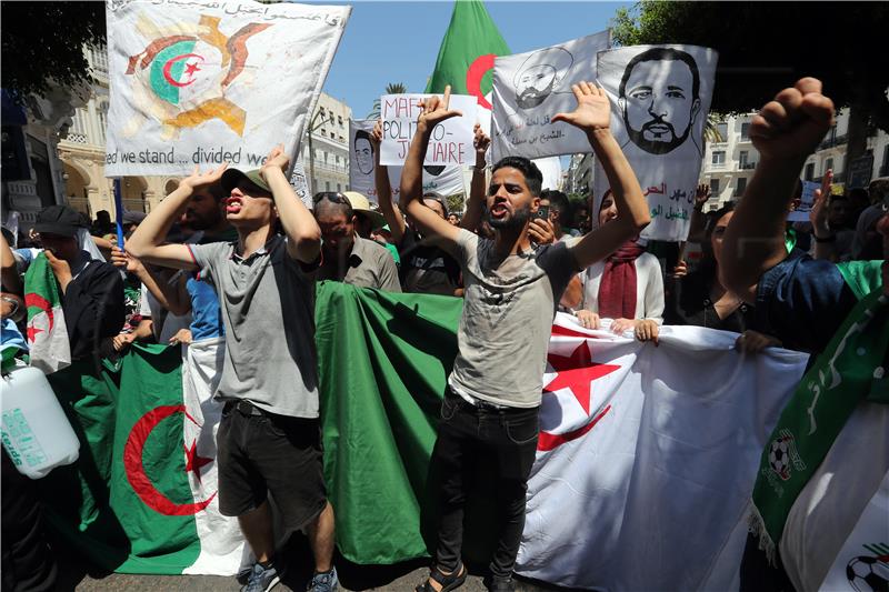 ALGERIA  PROTEST