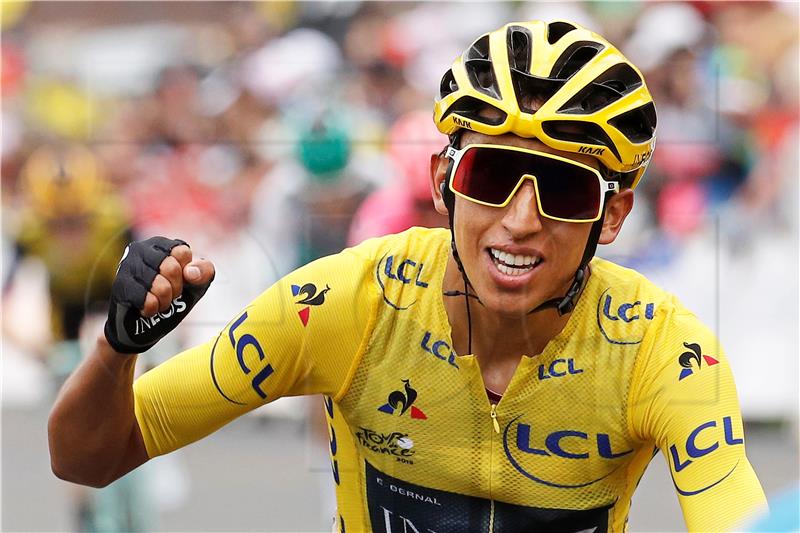 Tour: Egan Bernal prvi Kolumbijac u "žutoj majici" u Parizu