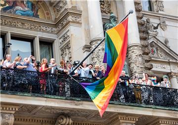 Rainbow flag raised at Hamburg City Hall