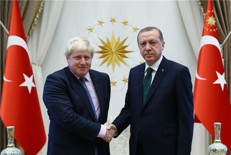 Erdogan čestitao Johnsonu i London istaknuo kao "strateškog partnera"