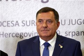 Dodik tvrdi da je BiH nestabilna, najavljuje dodatnu destabilizaciju ako ga "izguraju" iz vlasti