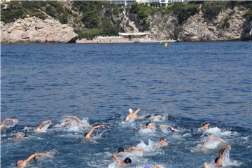 Dubrovnik - 11. Memorijalni plivački maraton „Đuro Kolić“