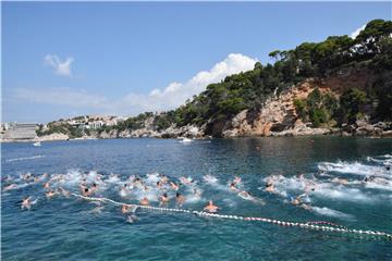 Dubrovnik - 11. Memorijalni plivački maraton „Đuro Kolić“