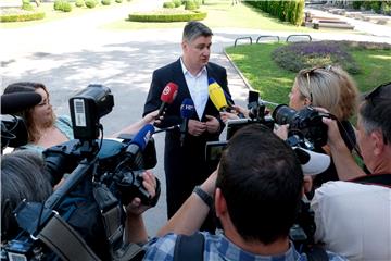 Zoran Milanović položio vijence na Mirogoju