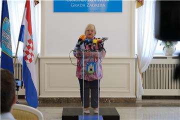 Konferencija za novinare Anke Mrak - Taritaš