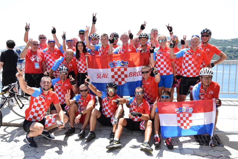 Cyclists complete 10th memorial ultra-marathon from Vukovar to Dubrovnik