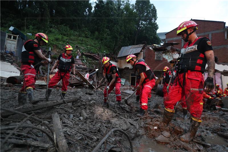 CHINA TYPHOON LEKIMA