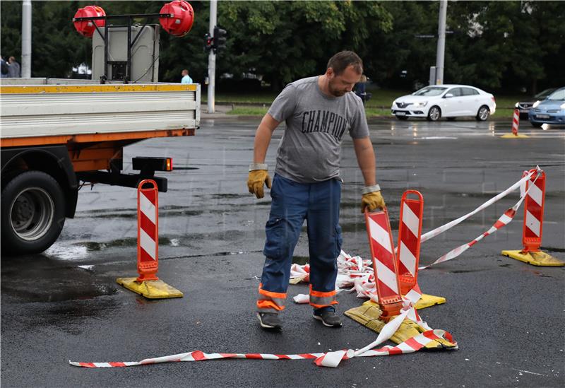 Gradonačelnik Bandić pustio u promet onovljeni dio Vukovarske ulice