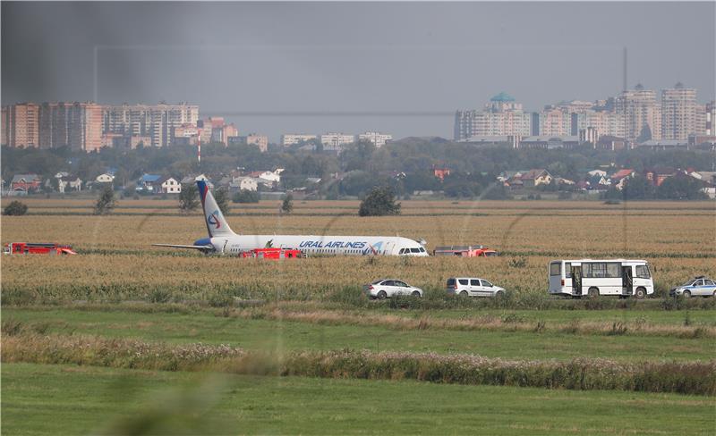 RUSSIA PLANE CRASH LANDING