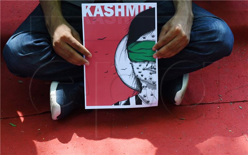 INDIA PROTEST KASHMIR