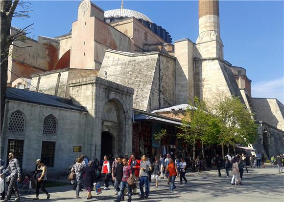 Dvadeset godina od razorna potresa u Turskoj, Istanbul nije spreman za novi 