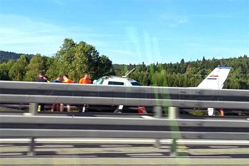 No injuries in emergency landing of small plane on motorway