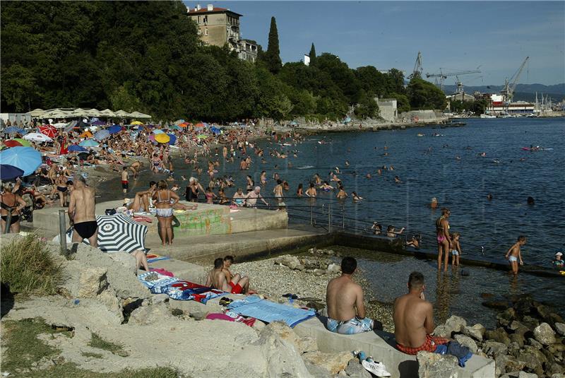 Riječke plaže pune kupača