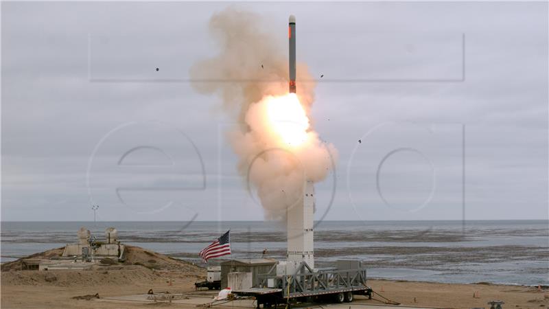 USA DEFENSE MISSILE TEST LAUNCH