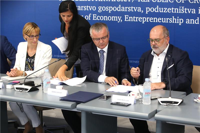 Deal signed for completion of Southeast European centre for entrepreneurship competence