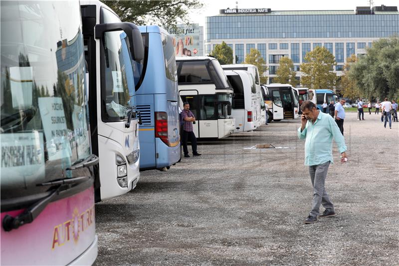 Vozači autobusa počeli štrajk upozorenja