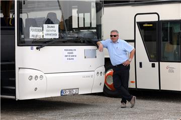 Vozači autobusa počeli štrajk upozorenja