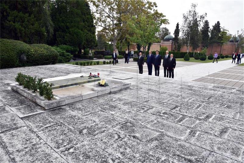 Plenkovic marks European Day of Remembrance for Victims of Stalinism and Nazism