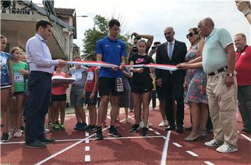 Otvoren novi atletski stadion u Kninu