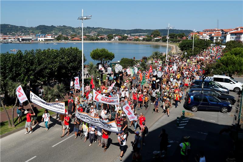 Tisuće prosvjednika kod Biarritza zbog summita G7