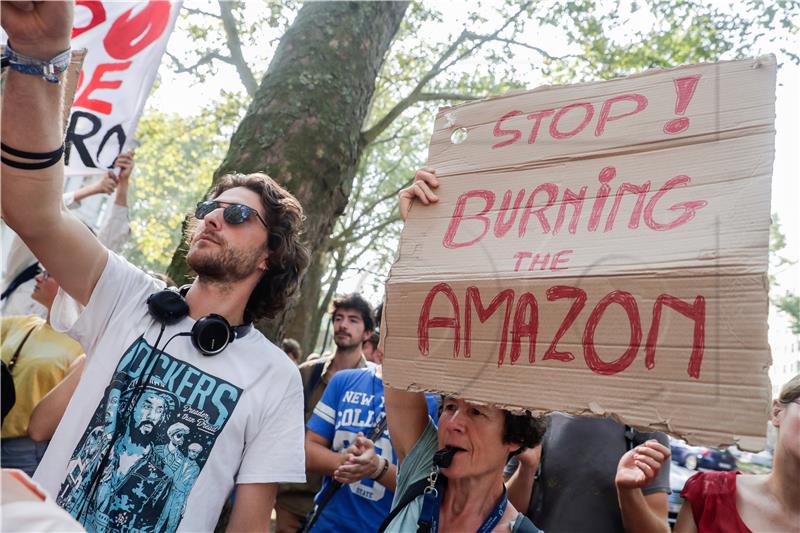 BELGIUM DEMONSTRATION FOR AMAZON