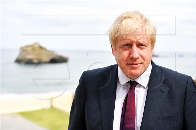 Johnson spreman pregovarati o Brexitu do zadnjeg trenutka