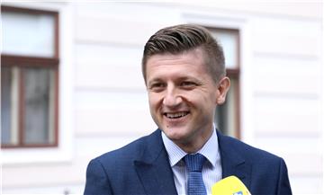 Z. Marić: Po prvi put trezorski zapisi s valutnom klauzulom izdani uz negativnu kamatnu stopu