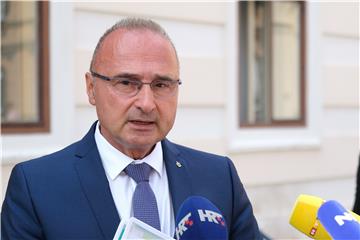 Croatian FM calls on Serbia to refrain from provocative actions