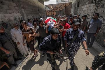 MIDEAST PALESTINIANS ISRAEL FUNERAL THREE HAMAS POLICEMEN