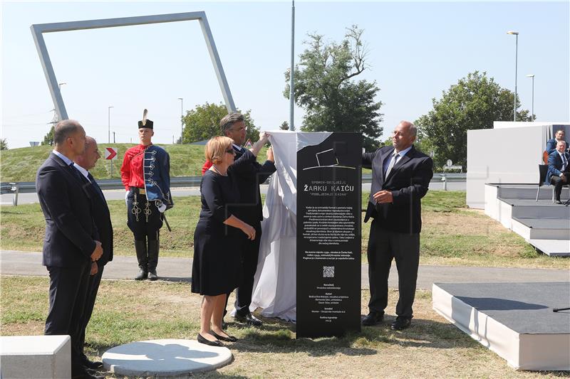 Monument in memory of HRT cameraman killed near Osijek in 1991 unveiled 