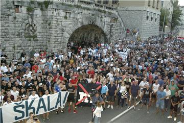 Prosvjed ispred Županijskog suda u Rijeci