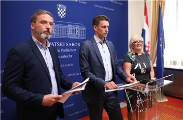 Konferencija za medije Kluba zastupnika Mosta nezavisnih lista