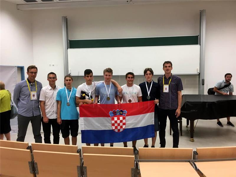 Croatian students win 1 gold, 3 silvers, 1 bronze at Middle European Mathematical Olympiad