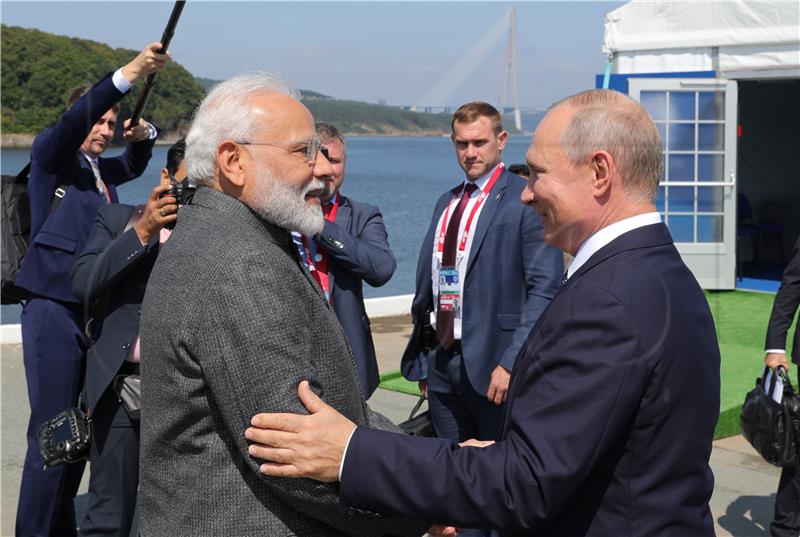 Putin i Modi dali "novi zamah" gospodarskoj suradnji 