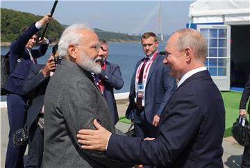 Putin i Modi dali "novi zamah" gospodarskoj suradnji 