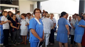 Split: Prosvjedovale medicinske sestre i tehničari, pridružili im se liječnici