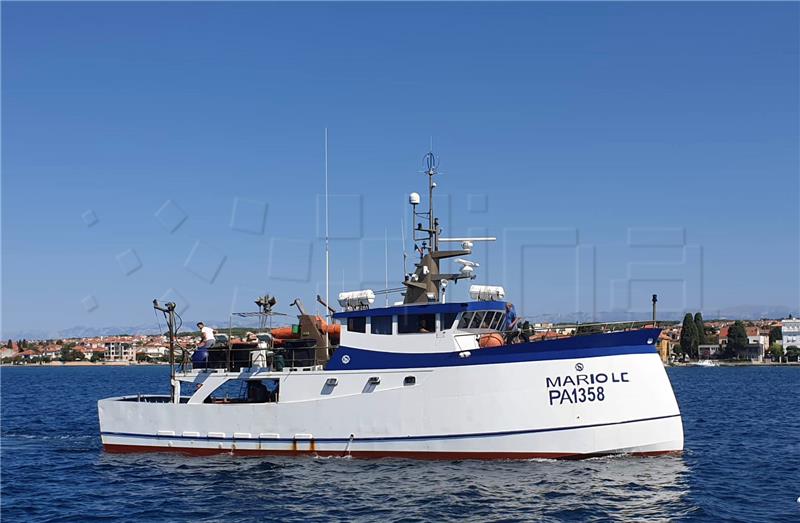 Italian fishing boat caught poaching off Croatian island