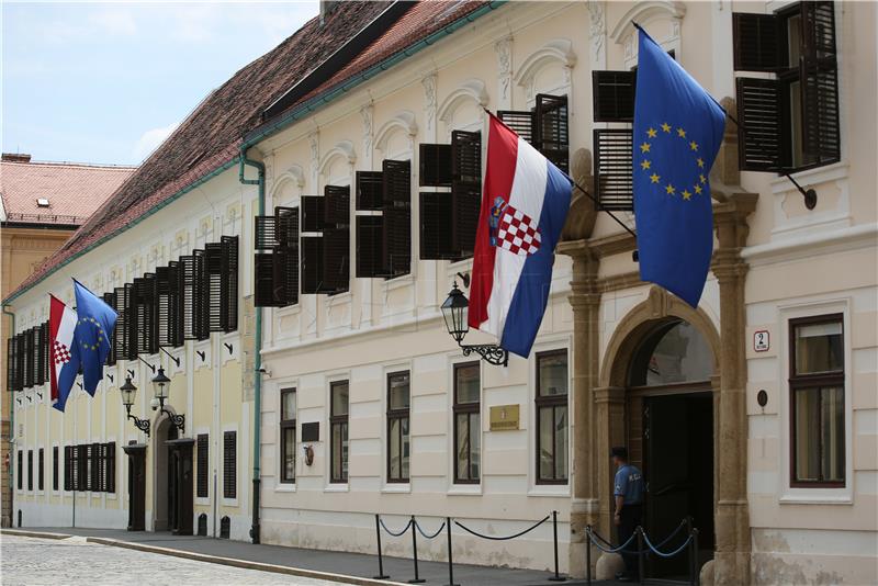 Plenković se susreo s predstavnicima nekoliko stranaka vladajuće većine