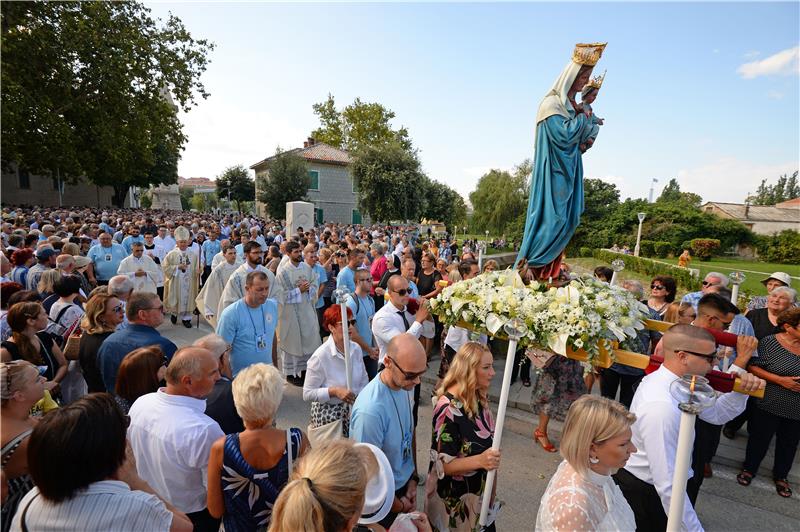 Solin slavi blagdan Male Gospe 