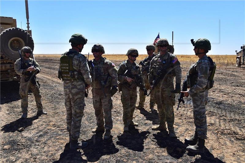 Syria safe zone: Turkish and US soldiers in Northern Syria