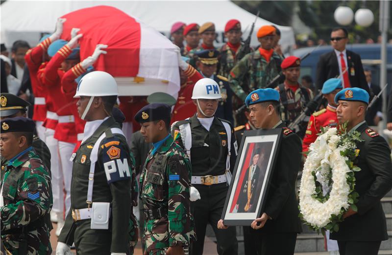 INDONESIA PEOPLE OBIT