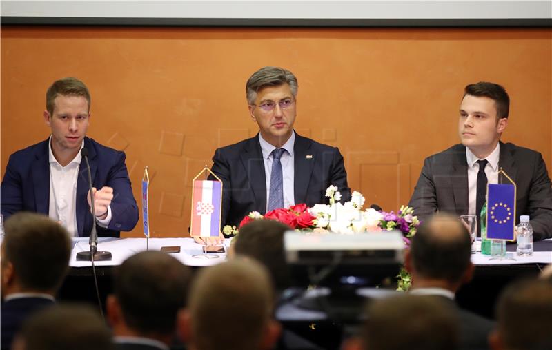 Plenković na obilježavanju 29. obljetnice osnutka Mladeži HDZ-a