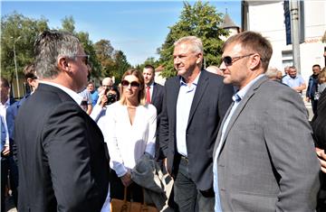 Središnji trg u Ogulinu proglašen Trgom Petra Stipetića