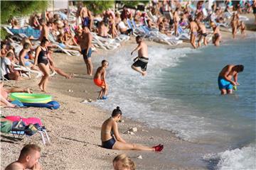 Kupači na makarskim plažama sredinom rujna