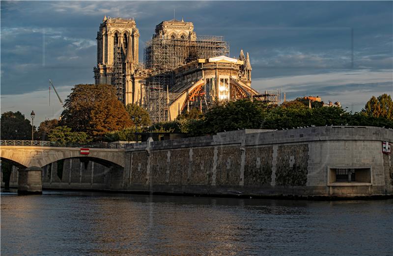 FRANCE NOTRE DAME