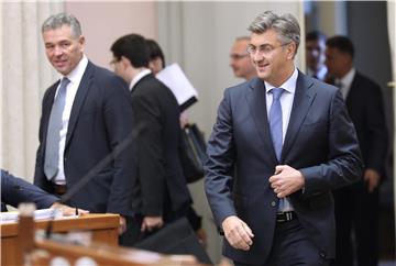 Premijer Plenković podnosi izvješče o sastancima Europskog vijeća