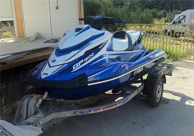 Poljak uhićen zbog krađe jet ski plovila u Pakoštanima 