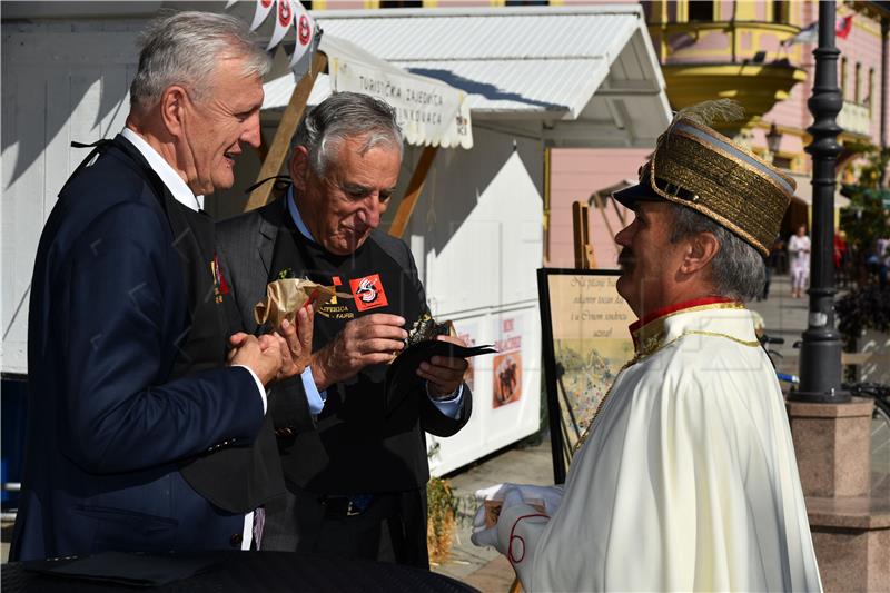 Promocija crnog sendviča u Vinkovcima